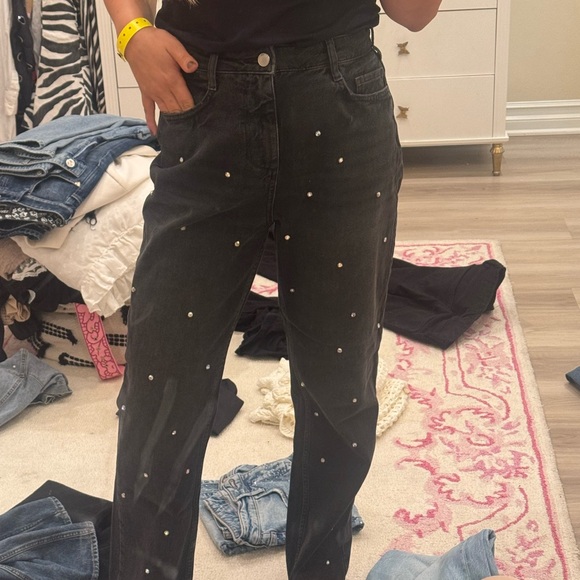Zara Black High Rise Jeans with Pearl Details - Picture 1 of 5